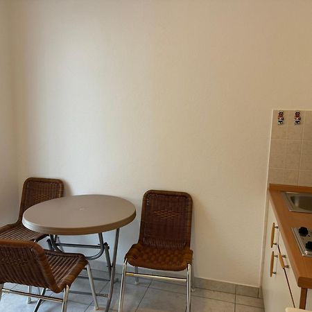 House 100M From The Beach With Free Parking And Breakfast Baška Voda Extérieur photo
